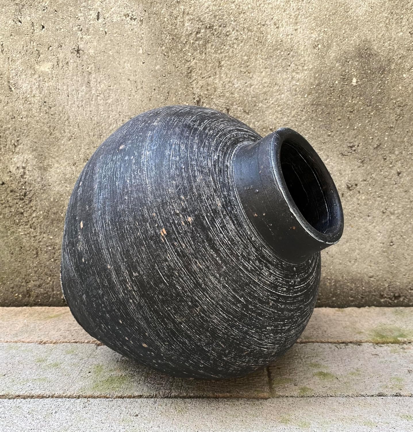 Handmade 10'' Black Rustic Clay Vase, Large Black Round Terracotta Vase, Stone Textured Farmhouse Pottery Pot