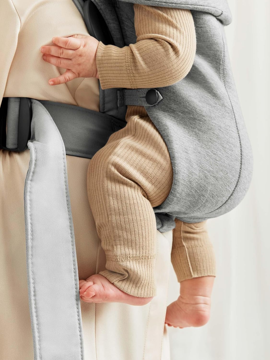 BabyBjörn Baby Carrier Mini, Light Gray, 3D Jersey | Infant Carrier (7