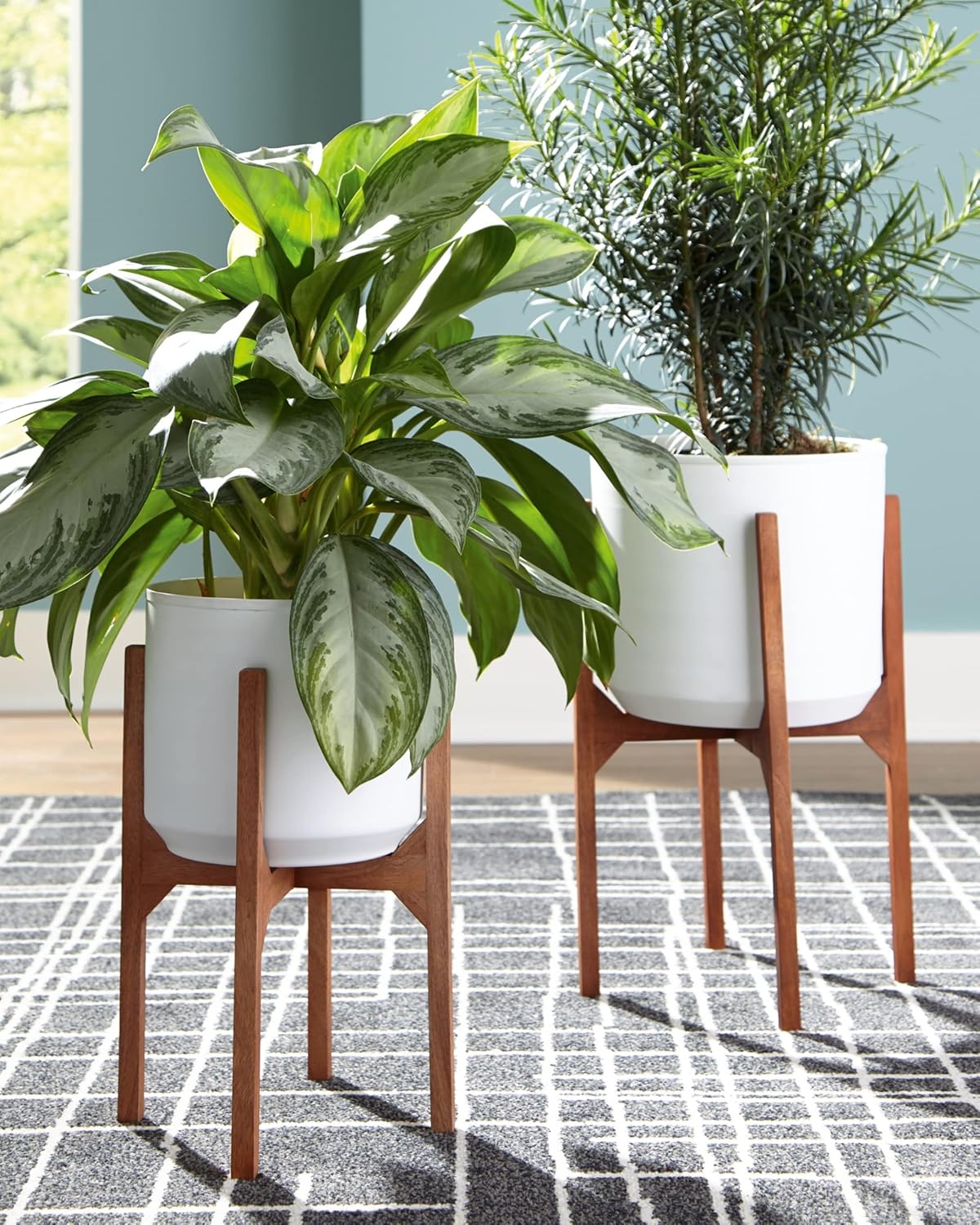 Signature Design by Ashley Dorcey Mid Century Modern Planter, 2 Count, Brown & White