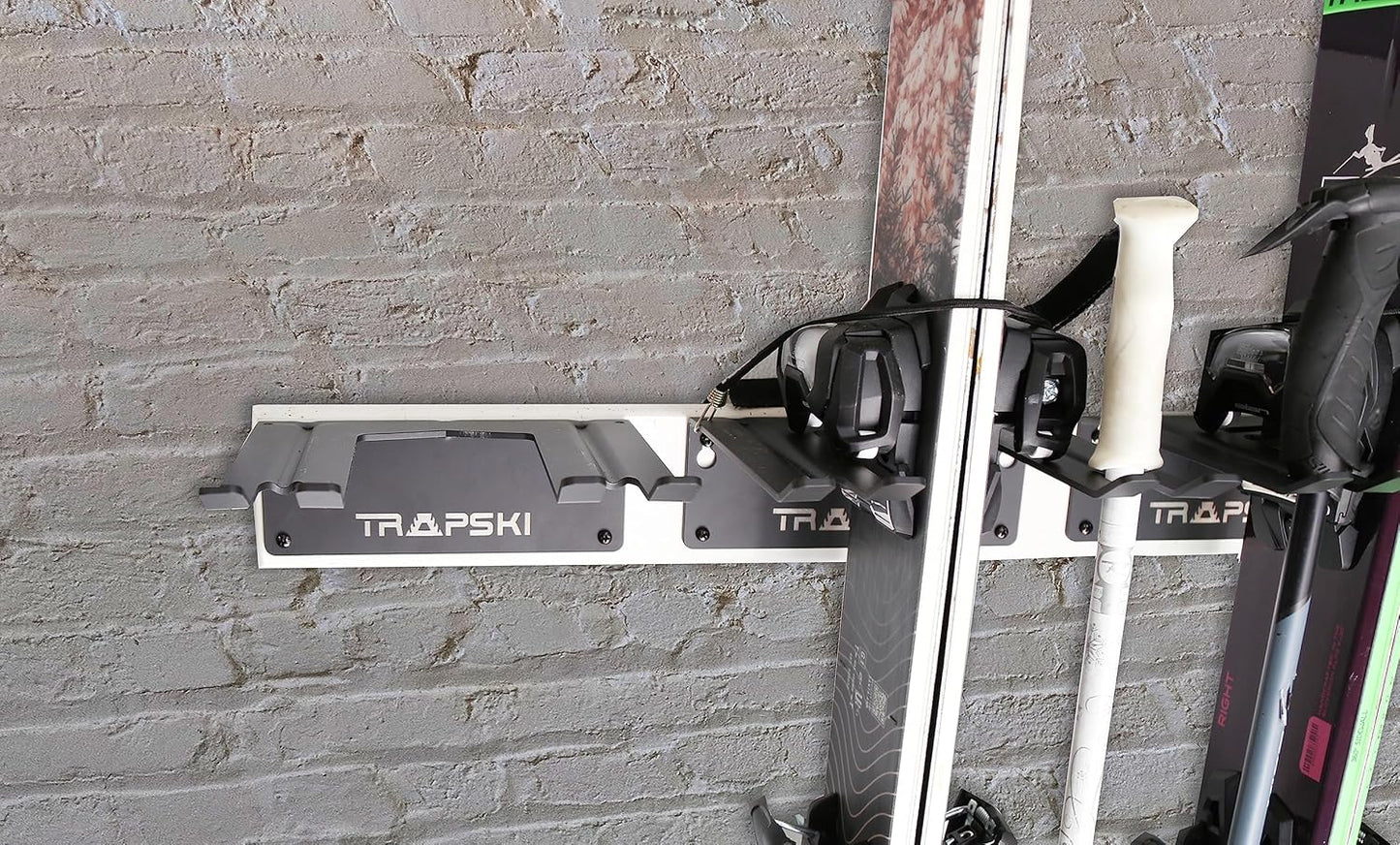 TRAPAWAY Wall Rack | Holds 1 pair of Skis or Snowboard by Bindings | G
