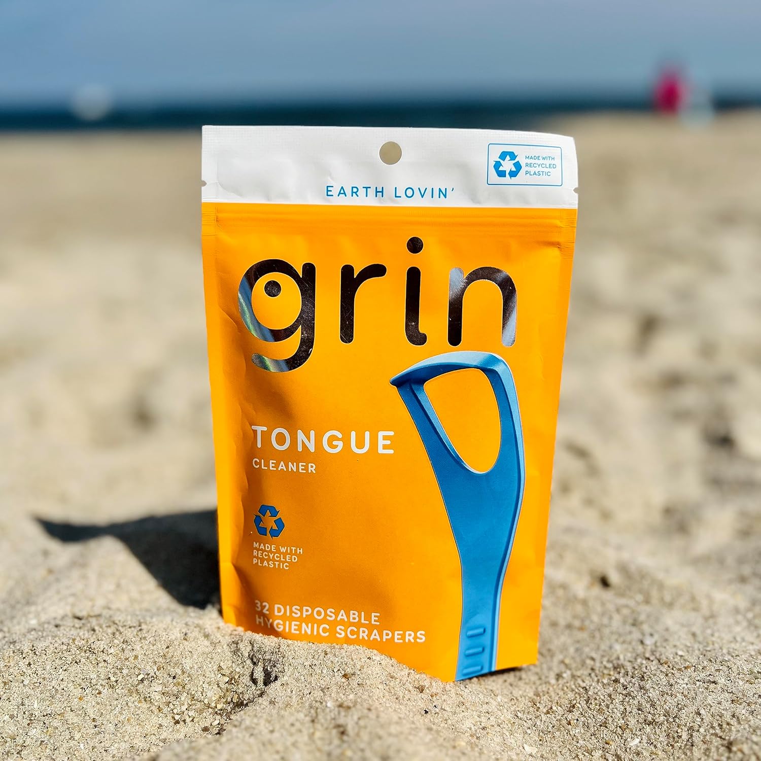 GRIN Tongue Cleaner, 32 Count, Disposable Tongue Cleaner, Hygienic Scr