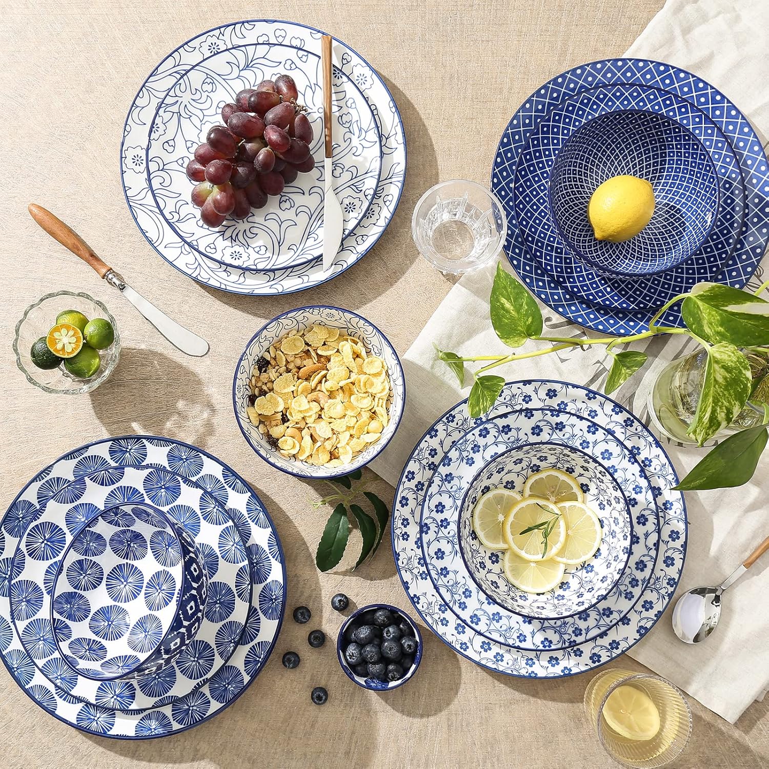 Selamica Ceramic Dinnerware Sets, 12-Pieces Plates and Bowls Sets, Scr