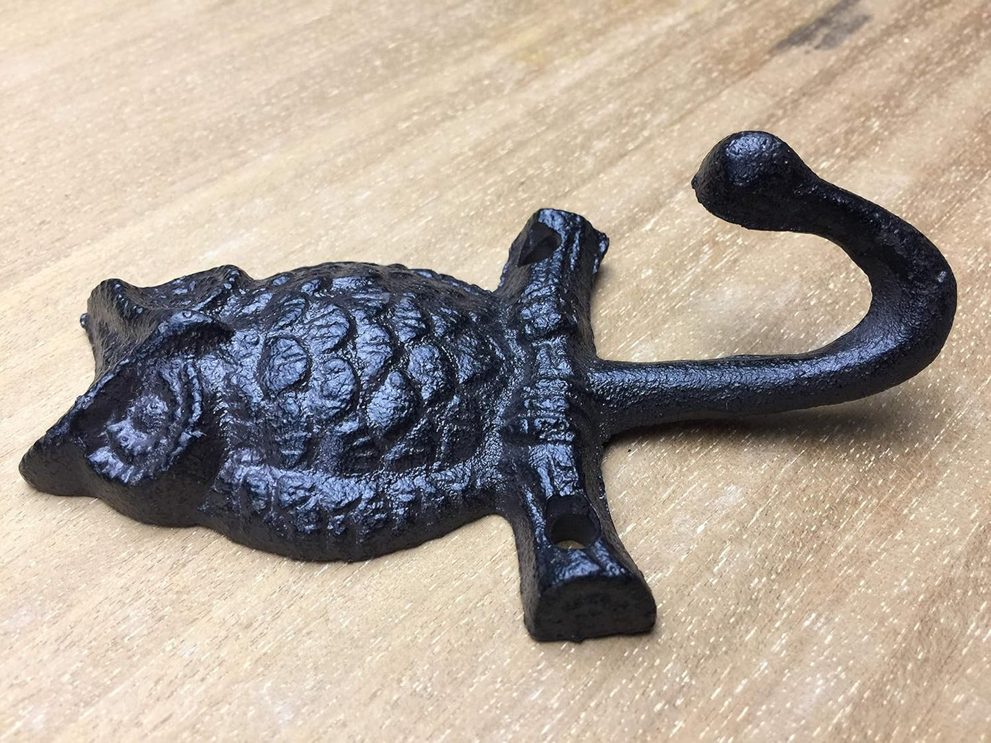 Cast Iron Hooks Decorative Owl Animal Shaped - Key Holder Towel Hook Wall Mounted Cast Iron Metal Hooks for Home Garden Office Indoor Outdoor, Hand Made, Gift, 2 pcs/Set