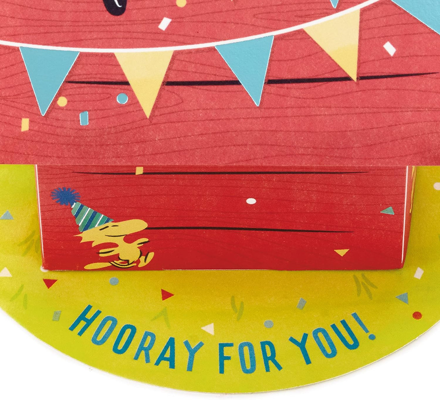 Hallmark Paper Wonder Peanuts Pop Up Birthday Card (Snoopy Dog House)
