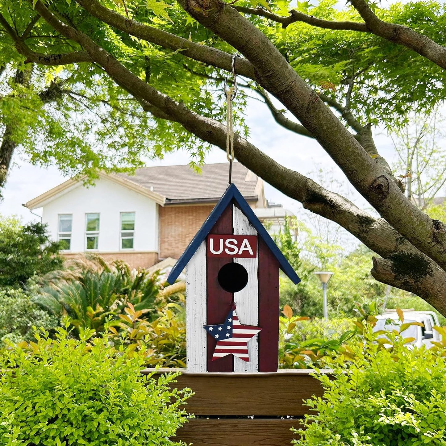 Morning View Patriotic Bird Houses for Outside Wooden Hanging Birdhouse Decorative American Spring for July 4th Memorial Day Yard Garden Patio Outdoor Small Birds Bluebird (USA)