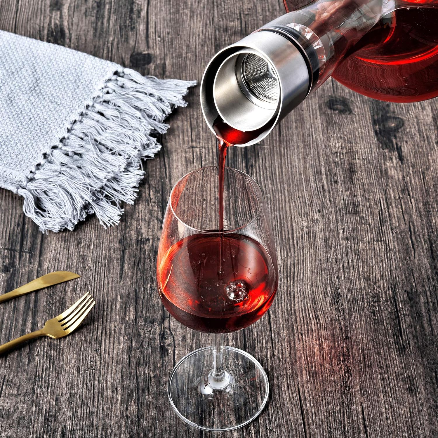 Wine Decanter Built-in Aerator Pourer, Wine Carafe, Red Wine Decanter,