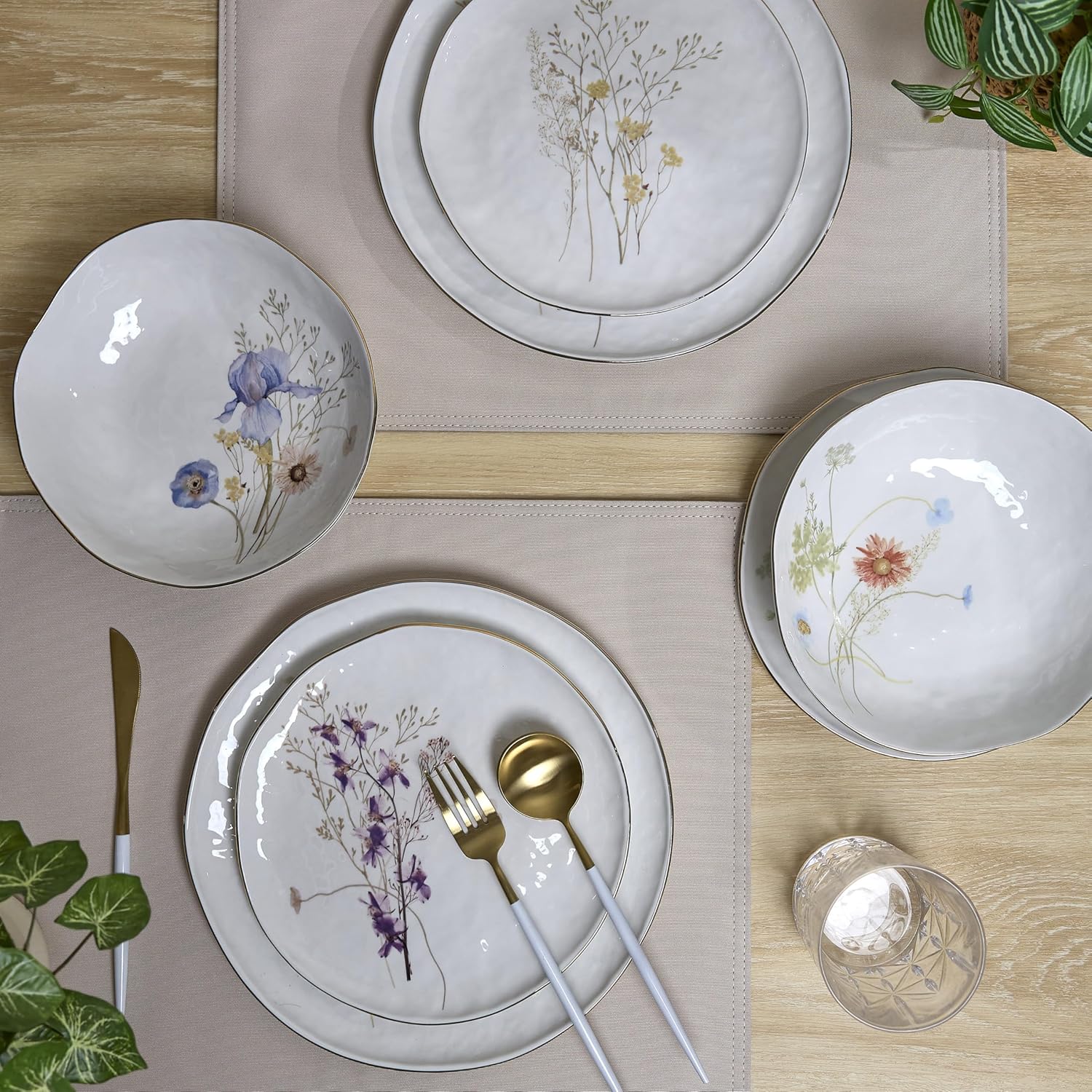 Sango 12-Piece Luxury Porcelain Dinnerware Set for 4- Glossy White Pla