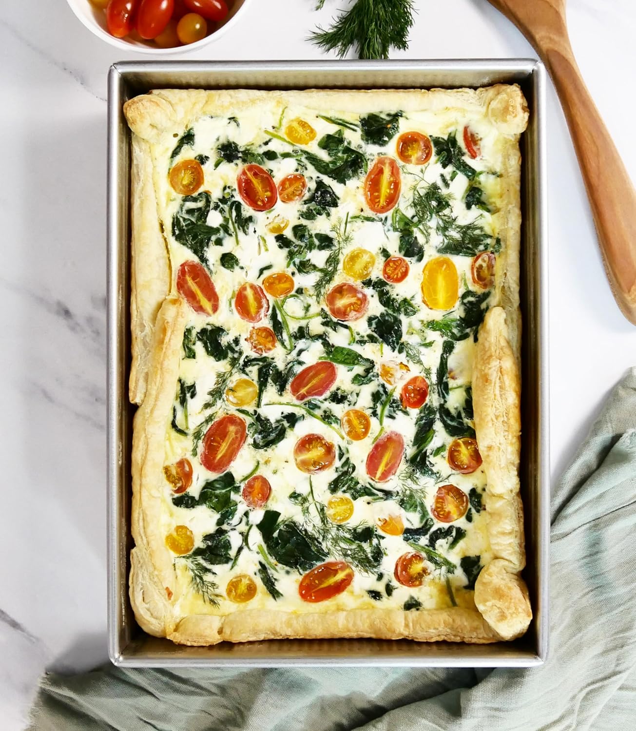 USA Pan Bakeware Rectangular Cake Baking Pan, 9 x 13 inch, Nonstick & 