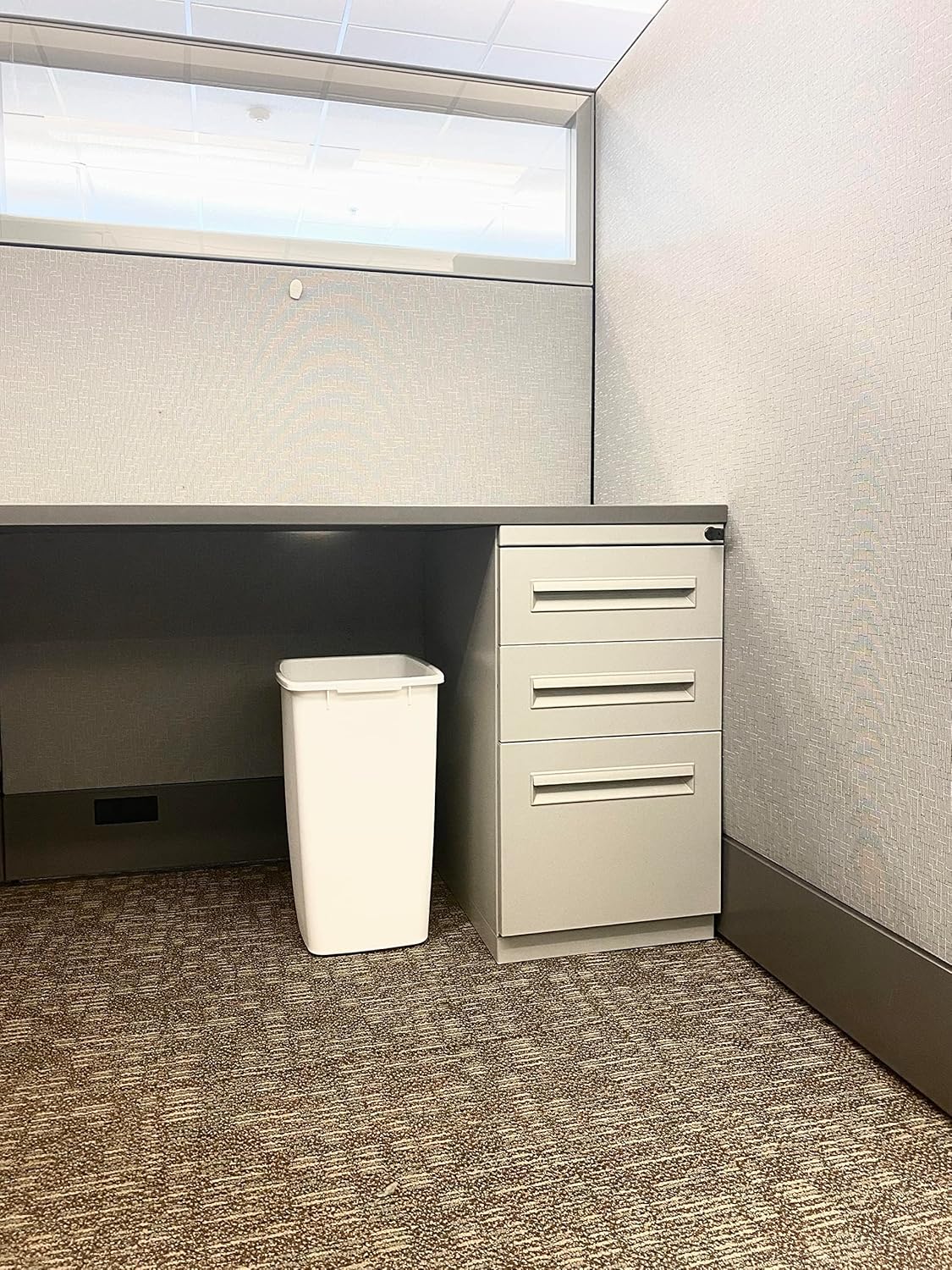 Rubbermaid Small Kitchen Bathroom Trash Can, 9 Gallons, White, Waste B