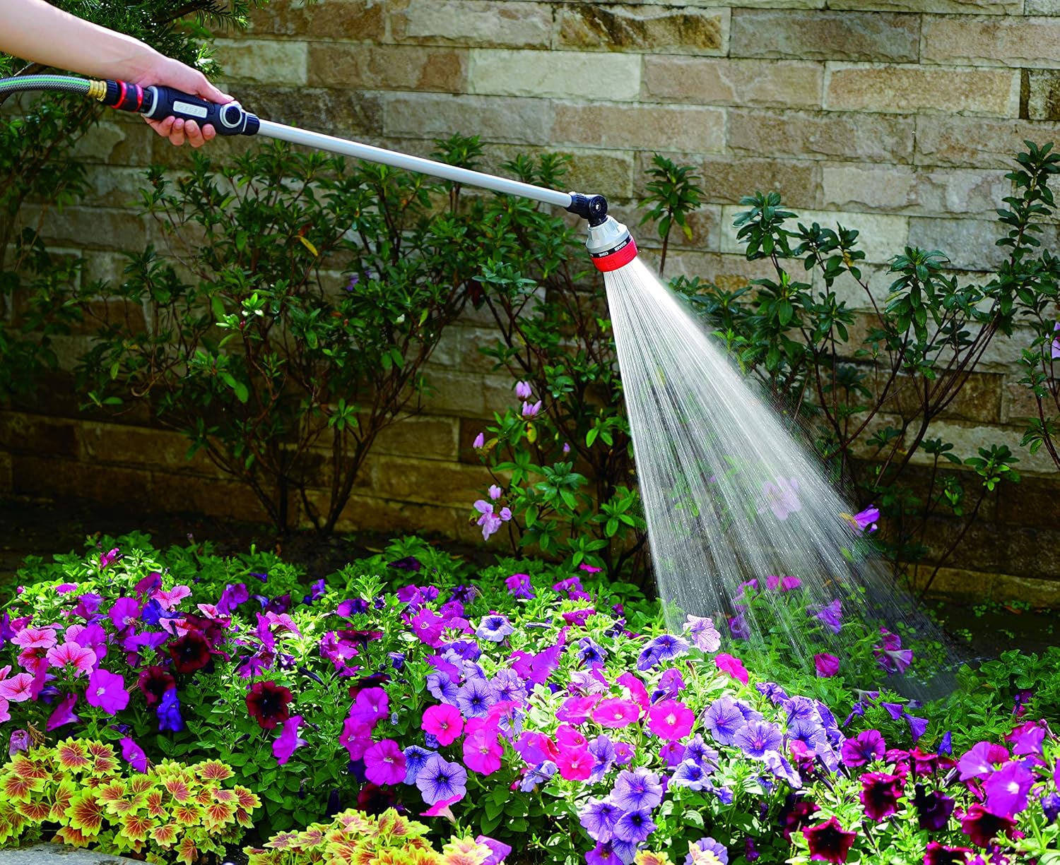 Eden 96618 Long Metal Garden Wand with 7 Watering Pattern, Thumb Contr