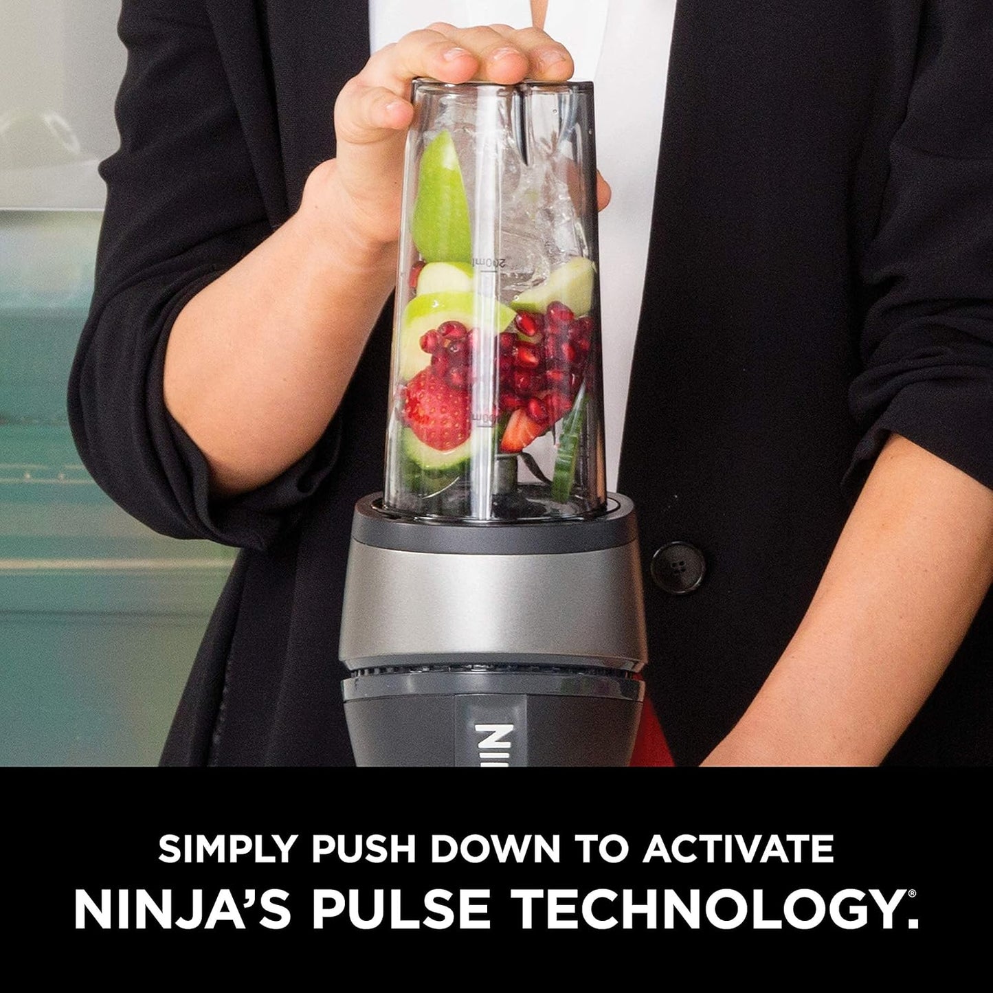 Ninja Fit Compact Personal Blender, Portable Blender for-Smoothies, Sh