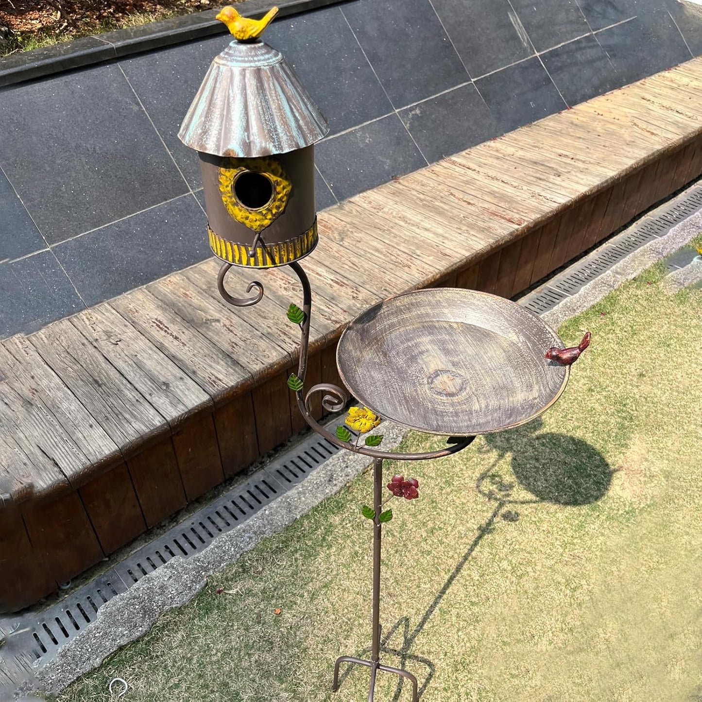 56" Tall Bird Baths for Outdoors, Metal Bird Bath and Birdhouse with Pole, Garden Bird Houses with Feeder on Stake, Standing Birdbath and Bird House for Outside, Outdoor Birdbaths with 4-Prong Base