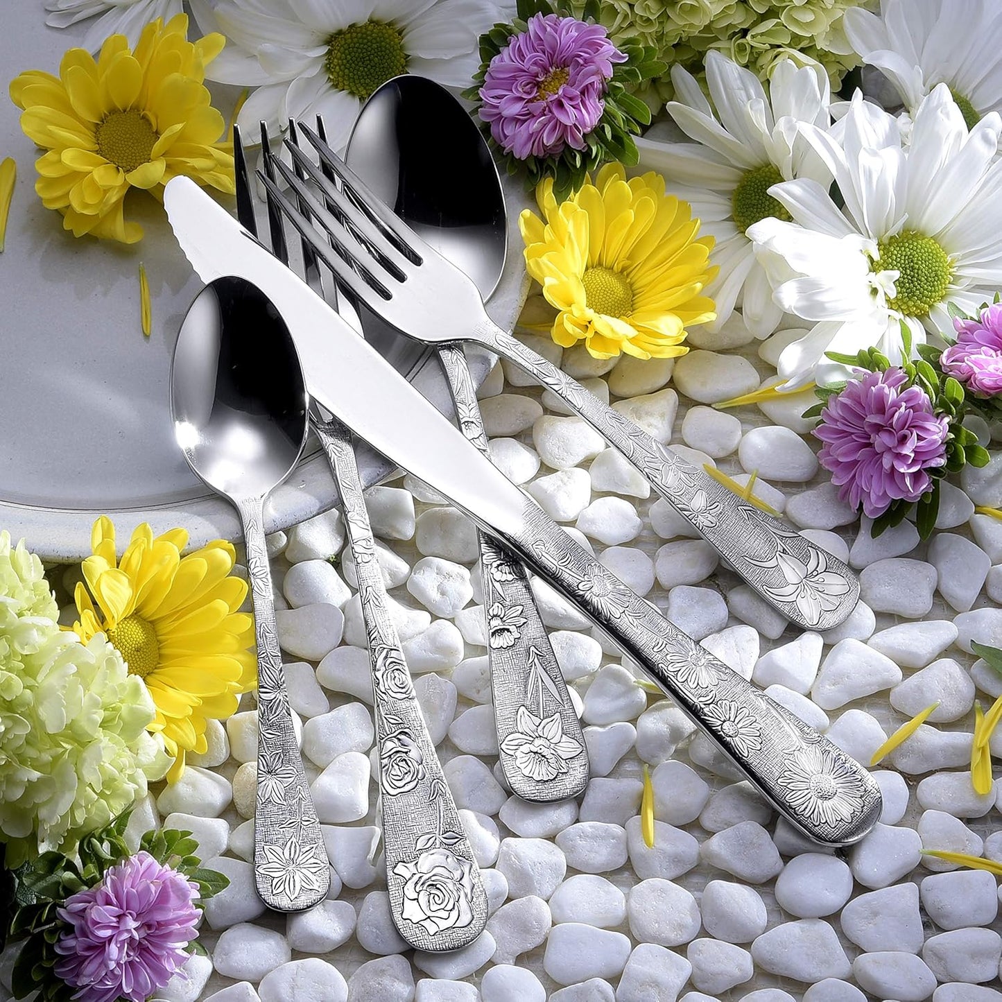 Liberty Tabletop American Garden 40 Piece Silverware Set Service for 8
