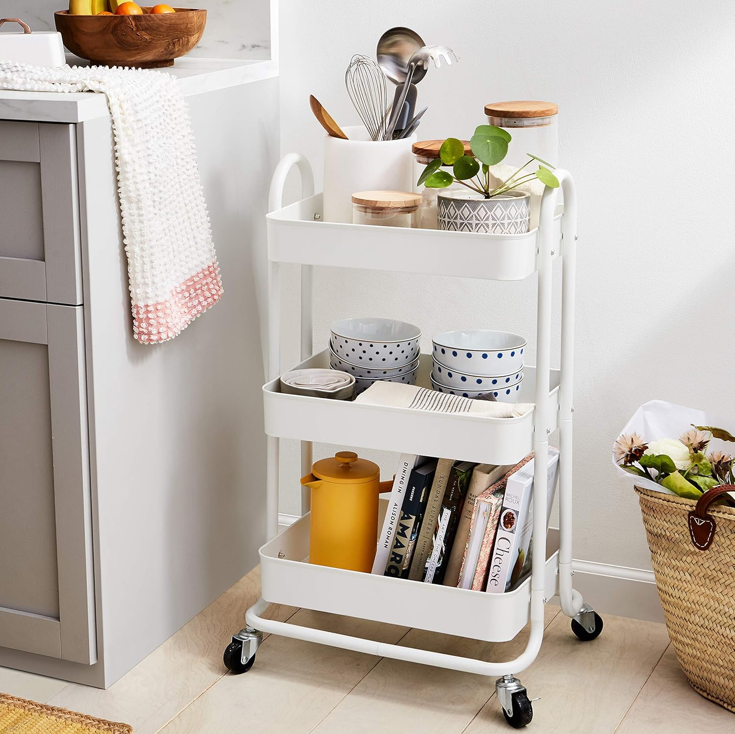Amazon Basics 3-Tier Rolling Utility Cart, Storage Organizer, Lockable