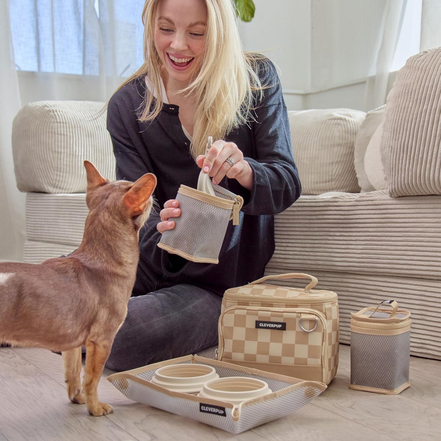 Cleverpup Small 7-Piece Bistro Box Dog Food Travel Kit, 6-Cup BPA-Free