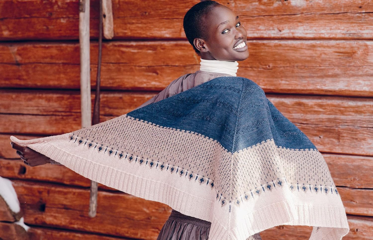 52 Weeks of Scarves: Beautiful Patterns for Year-round Knitting: Shawl