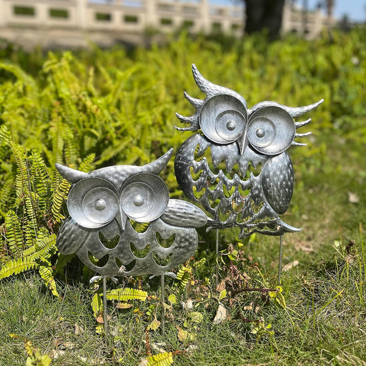 Pack of 2 Metal Owl Garden Statues Silver Silhouette Stakes Decorative Outdoor Animal Sculptures for Yard Decor and Lawn Ornaments
