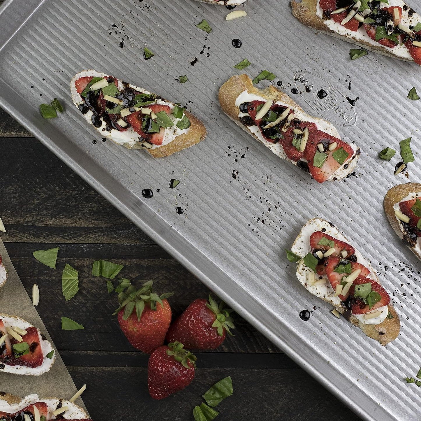 USA Pan Bakeware Half Sheet Pan, Set of 2 Baking Sheets, Aluminized St