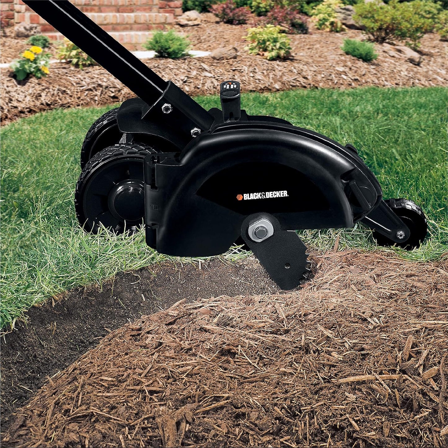 BLACK+DECKER Lawn Edger Trencher 2 in 1, 12 Amp 7.5 in. Electric Edger Lawn Tool for Landscaping and Trench Digger, 3 Height Settings, Corded (LE760FF)