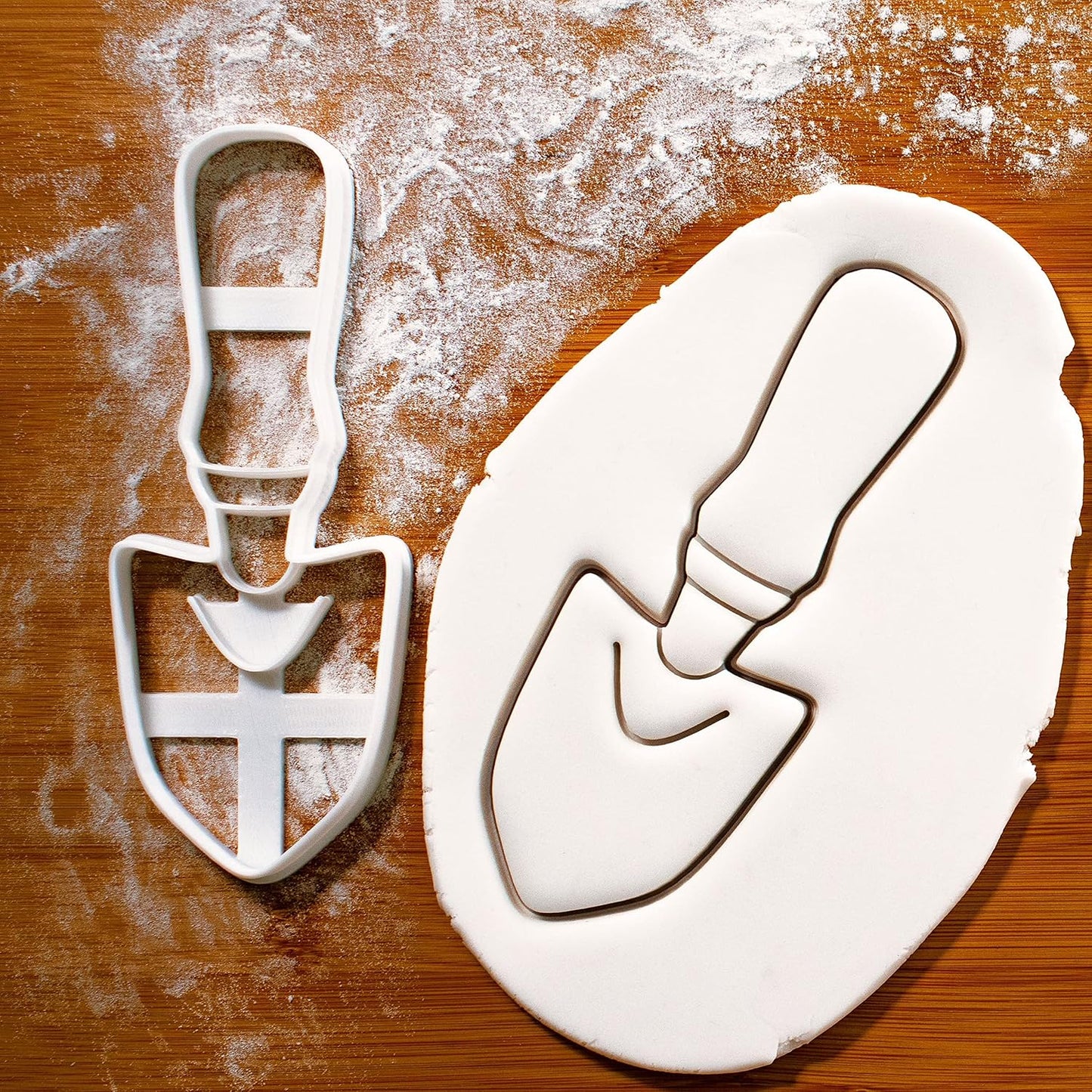 Set of 3 Gardening theme Cookie Cutters (Garden Trowel, Welly Boot, Watering Can) - Bakerlogy